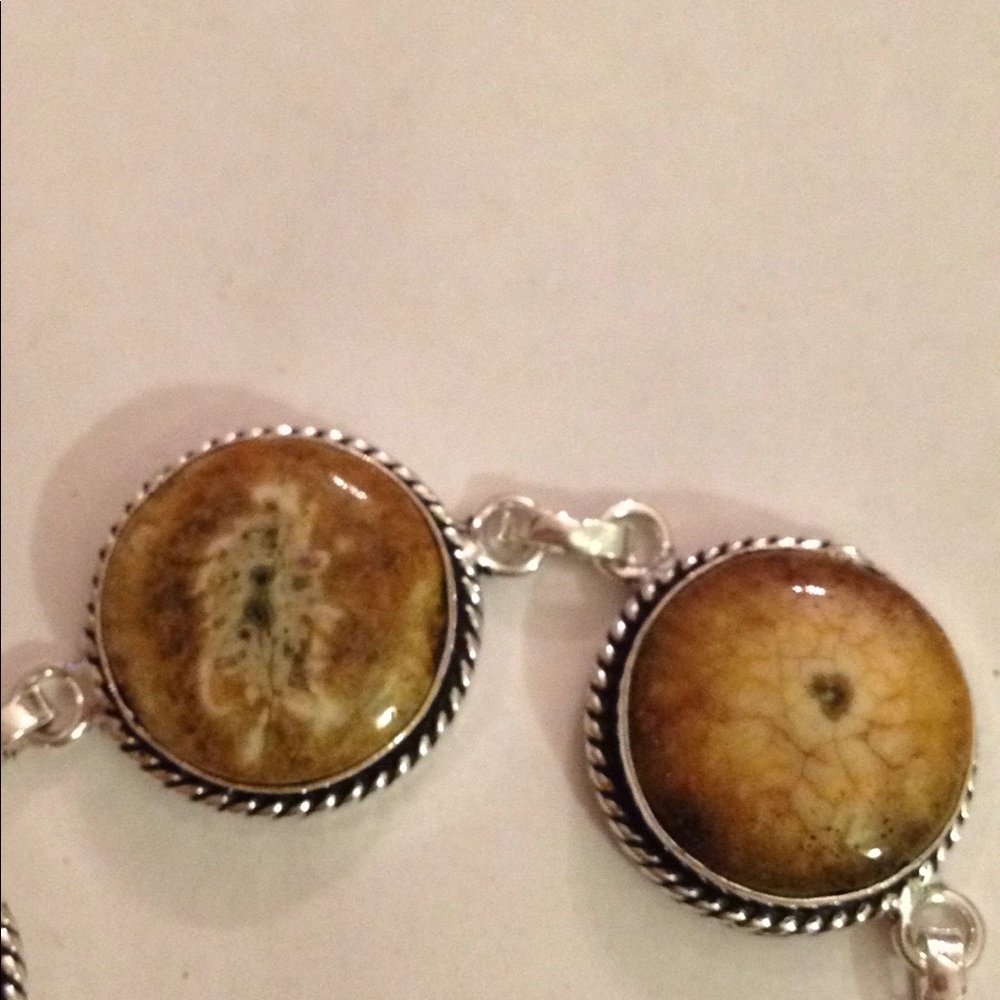 Solar bracelet - Picture 2 of 4
